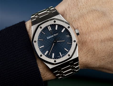 ap royal oak 41mm price.